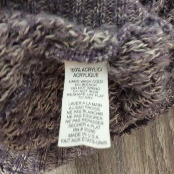 Cotton Emporium Super soft Sweater.  Size Large. - Picture 4 of 4